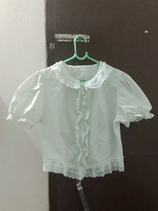 mint green top