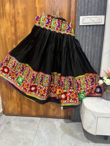 Navratri black unique collections Lehenga Choli Se