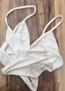 Chic White Halter Neck Crop Top