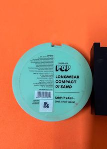 3 In 1 Contour Palette With Compact Powder