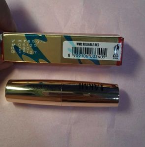 Lakme Hyaluronic Matte Lipstick- Reliable Red