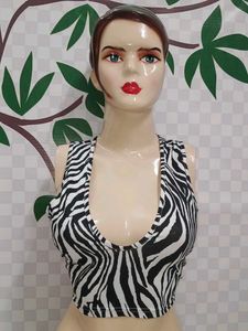 (800)Zebra Print Crop Top