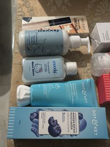 Minimalist, Vaseline &amp; Dot &amp; Key Skincare Set