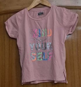 3 GAP T-Sequined Music Notes