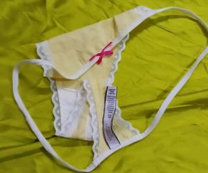 Lace Thong panty to pis
