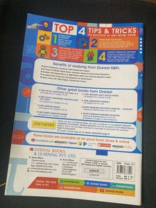 Oswaal CBSE Class 10 Sample Papers English