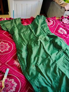 Elegant Emerald Green Kurti