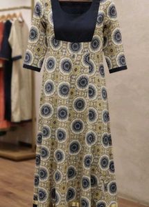 Elegant Printed Kurta