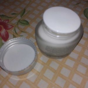 Lotus Herbals White Glow Night Creme