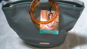 Caprese Womens Bag
