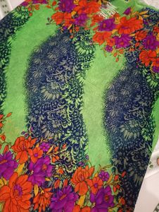"Green 💚" Printed Saree With Unstitched Blouse