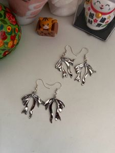 Bow Earrings ✨🎀