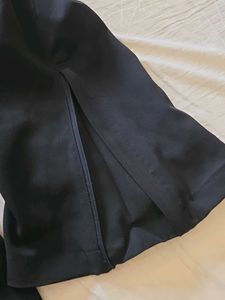 Stylish Black Wide-Leg Pants