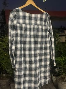 Chic Plaid Tunic Top