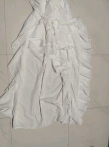 Chic White Ruffled Maxi Dress