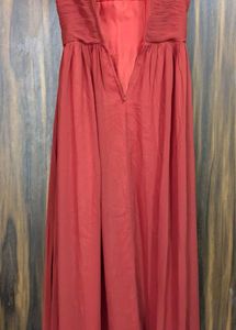Elegant Sleeveless Gown