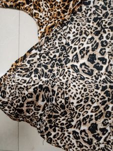 Cheetah🐆 Print Shirt👔!!! For Working Woman And Also A Fabulous College Girl!!😌😘