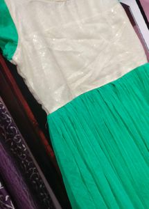 Elegant Green &amp; Gold Party Dress