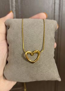 Anti tarnish !! stainless steel Gold Tone Necklace