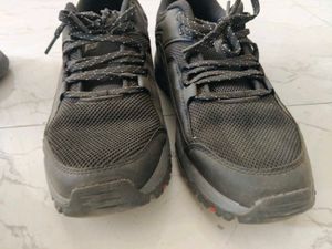 Men's Asian Trekking Shoes brand new