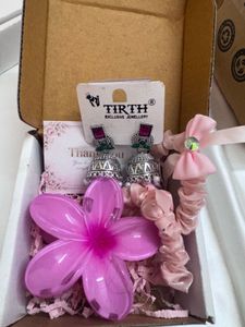 Beautiful Jhumka Earrings gift hamper