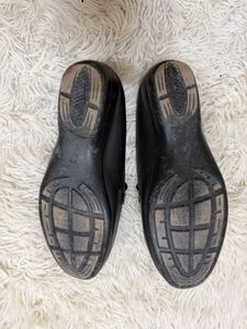 Stylish Black Loafers