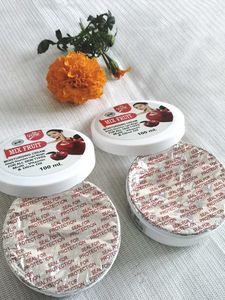 🥳Combo 2-Piece Mix Fruit Moisturizing Cream💖