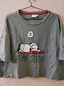 Disney Classics Cropped Snoopy Tee (M)