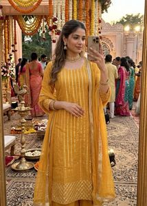 Yellow Kurti 🧡