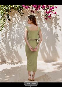Chic Green Velvet Bow Top