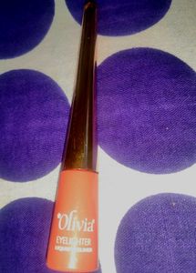 Olivia Eyelighter Liquid Eyeliner