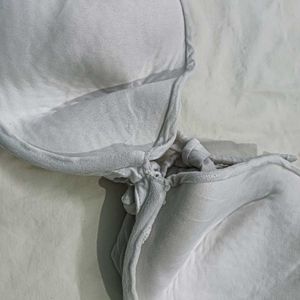 White H.M⭐Textured Bikini Top