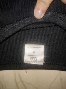 Classic Black Cropped Tank Top