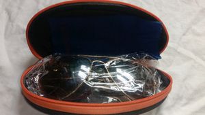 SUNGLASS