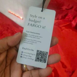 New White Stylish Fargo Handbag