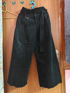 Wide-Leg Pants