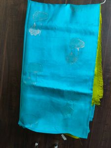 premium pure silk saree with blouse (sleeveless)