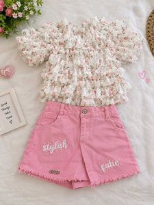 Cute Floral Top &amp; Pink Skirt Set