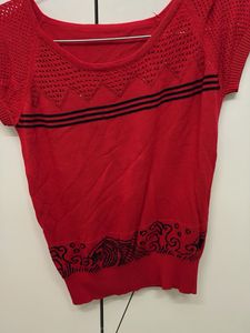Chic Red Short Sleeve Knit Top