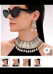 Brand New Beautiful Necklace Set