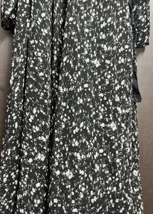 Chic Black Floral Maxi Dress