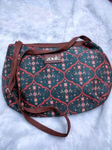 Zouk Shoulder Bag