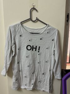 White "OH!" Graphic Print Top