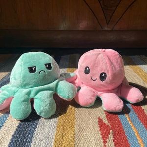 Reversible Mood Changing octopus Soft Toy.