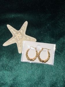 Anti tarnish Twisted Gold Hoop Earrings✨