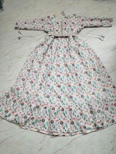 New with tag Chickonkuri Floral Print Midi Dress