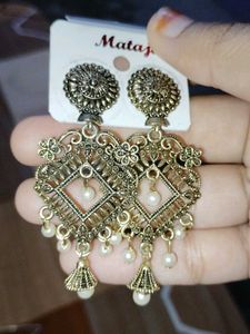 Antique Gold Jhumka Earrings
