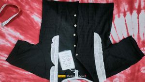 Chic Black Button-Up Crop Ruffle Top
