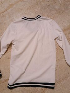 Retro V-Neck Long Sleeve Top