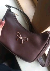 Chic Brown Shoulder Bag with Bow Accent